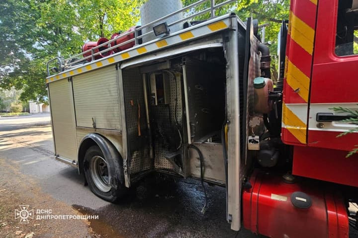 rosiiany-atakuvaly-riatuvalnykiv-na-dnipropetrovshchyni-pid-chas-hasinnia-pozhezhi