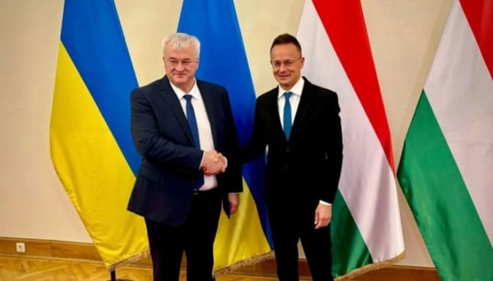 siiarto-zaiavyv-shcho-tsoho-tyzhnia-u-budapeshti-provede-perehovory-iz-sybihoiu