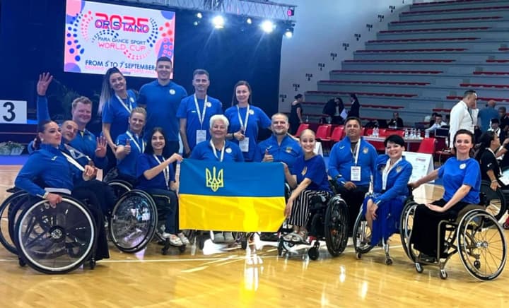 ukrainskaya-sbornaya-zavoevala-vtoroe-mesto-na-kubke-mira-po-sportivnim-tantsam-na-kolyaskakh