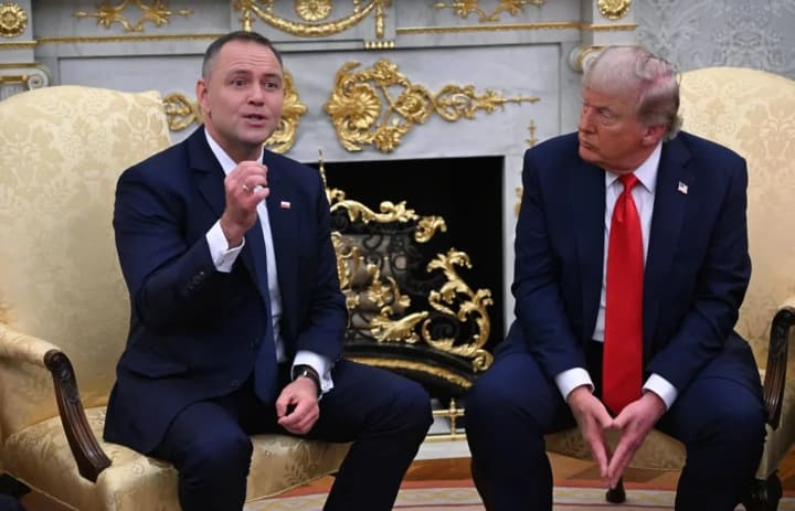 ataka-droniv-rf-na-polshchu-navrotskyi-vzhe-vede-perehovory-z-trampom-zmi