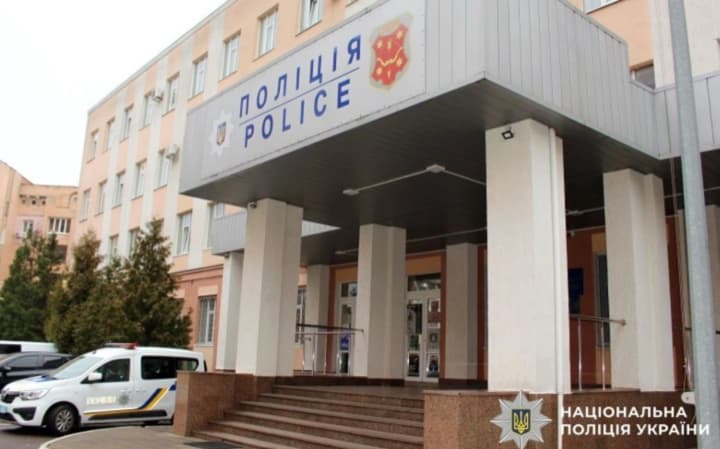 in-poltava-region-a-16-year-old-boy-died-after-falling-from-the-roof-of-a-multi-story-building