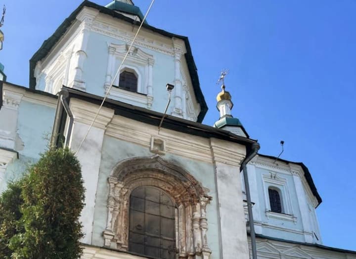 in-sumy-a-russian-drone-hit-the-cathedral-the-citys-symbol