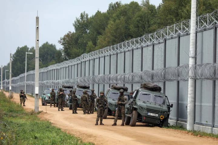 poland-closed-border-with-belarus