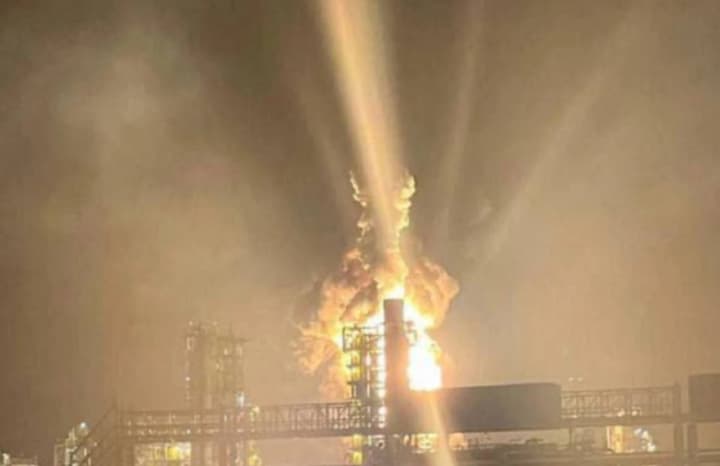 drones-attacked-one-of-russias-largest-oil-refineries-causing-a-fire