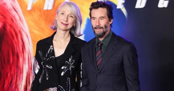 kianu-rivz-taino-zhenilsya-na-khudozhnitse-aleksandre-grant-vo-vremya-letnego-puteshestviya-po-yevrope