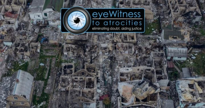 fiksatsiia-voiennykh-zlochyniv-cherez-zastosunok-eyewitness-to-atrocities-zibrano-ponad-55-tys-svitlyn