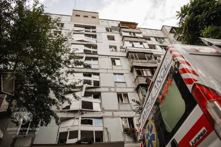 v-dnepre-chislo-ranenikh-posle-nochnoi-ataki-rf-vozroslo-do-36