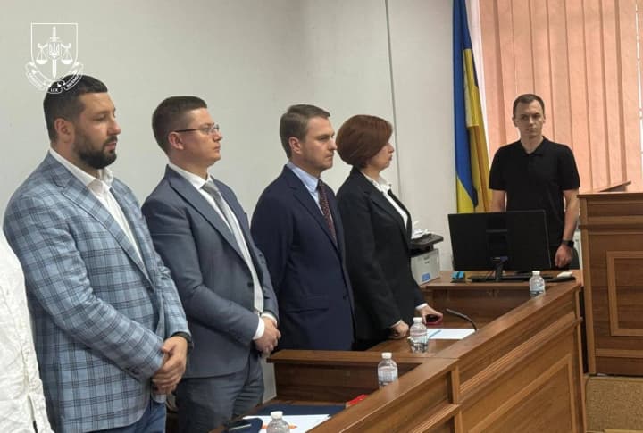 etot-prigovor-o-vosstanovlenii-doveriya-k-sisteme-pravosudiya-kravchenko-o-pozhiznennom-eks-sotrudniku-ugo-kosovu