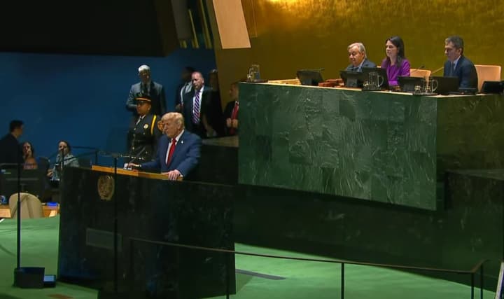 tramp-raskritikoval-oon-kotoraya-ne-pomogaet-yemu-ostanavlivat-voini