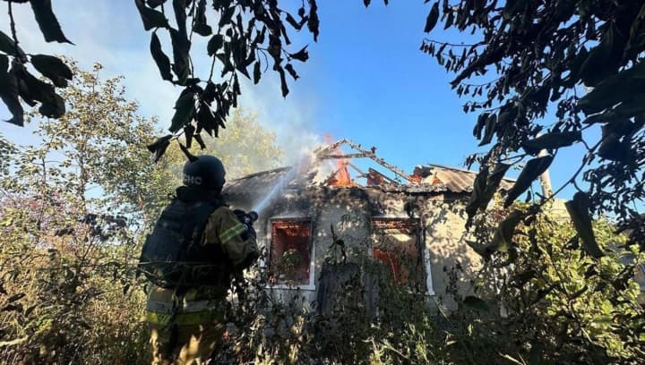 occupiers-shelled-nikopol-district-woman-killed-three-more-wounded