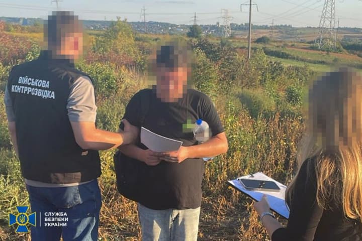 sbu-zatrymala-ahenta-fsb-yakyi-koryhuvav-ataky-rf-po-aerodromakh-ta-enerhoobiektakh-na-zakhodi-ukrainy