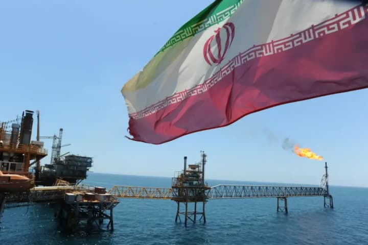 iran-prodovzhyt-prodavaty-naftu-kytaiu-navit-u-razi-zaprovadzhennia-sanktsii-oon