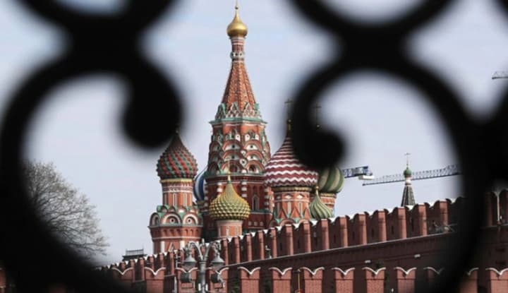 european-diplomats-warned-russia-that-nato-is-ready-to-shoot-down-russian-planes-bloomberg