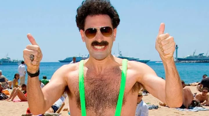 53-richnoho-aktora-sashu-barona-koena-pislia-rozluchennia-pomityly-na-pobachenni-z-27-richnoiu-modelliu-onlyfans