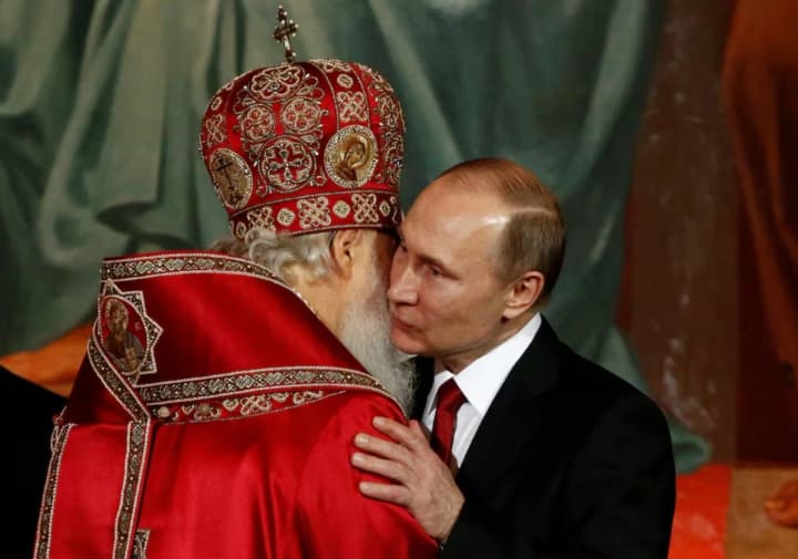 sviashchenna-vyborcha-kampaniia-yak-rosiia-verbuvala-moldavskykh-sviashchennykiv-dlia-vplyvu-na-vybory-reuters