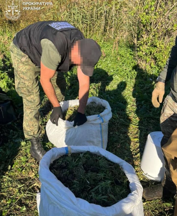 v-zapovednike-vinnitskoi-oblasti-podpolnaya-laboratoriya-proizvodila-narkoticheskie-veshchestva