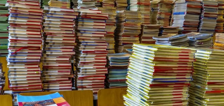 zaplanirovannie-uchebniki-dlya-8-kh-klassov-na-konets-sentyabrya-do-sikh-por-ne-dostavleni-glava-obrazovatelnogo-komiteta