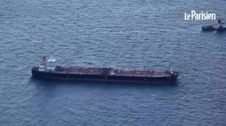 france-detains-russian-ghost-ship-from-which-drones-were-allegedly-launched-across-europe-le-parisien