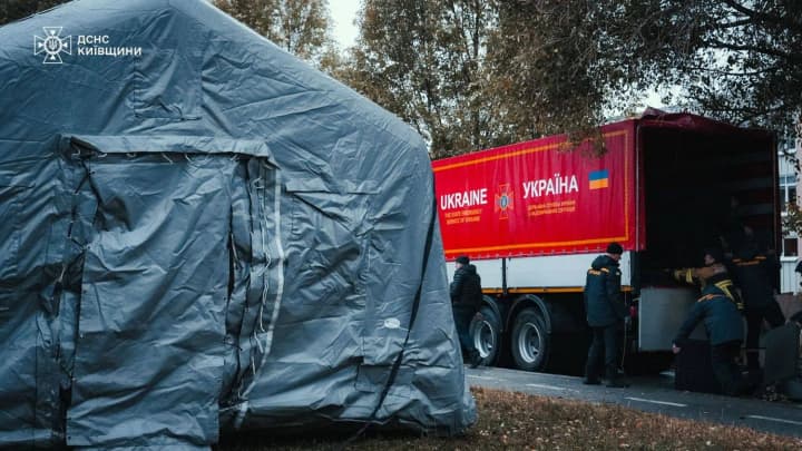 the-state-emergency-service-showed-the-situation-in-slavutych-after-the-russian-attack