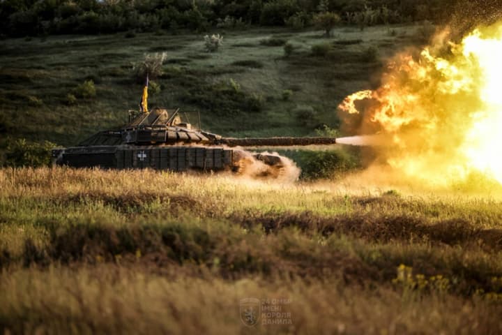 russia-lost-a-tank-an-armored-vehicle-and-970-servicemen-in-a-day-of-war-in-ukraine