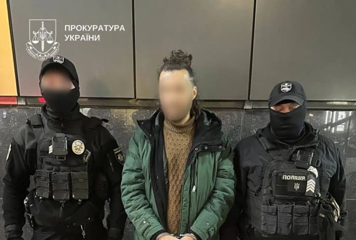 pobyv-velosypedysta-do-vtraty-svidomosti-za-zauvazhennia-pro-parkuvannia-vodiiu-mercedes-povidomyly-dodatkovu-pidozru