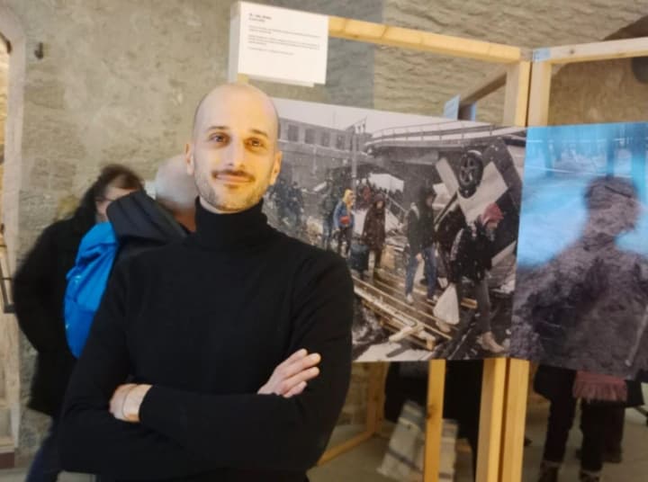 frantsuzskii-zhurnalist-pogib-ot-udara-rossiiskogo-drona-v-donetskoi-oblasti