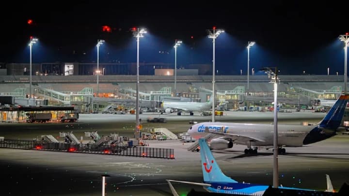 aeroport-myunkhena-snova-zakrili-iz-za-preduprezhdeniya-o-dronakh