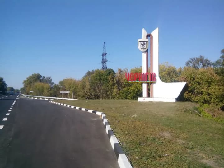 chernigov-podvergsya-novoi-atake-v-gorode-vspikhnuli-pozhari