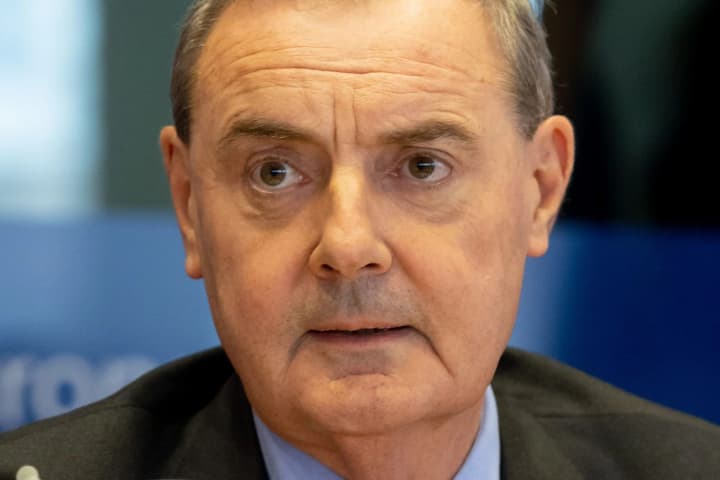 my-na-mezhi-potentsiinoho-velykoho-konfliktu-i-ne-hotovi-do-yoho-vyrishennia-poperedzhaie-holovnyi-u-yes-shchodo-sanktsii