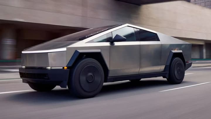 isk-protiv-tesla-semi-obvinyayut-dvernie-ruchki-cybertruck-v-gibeli-trekh-studentov