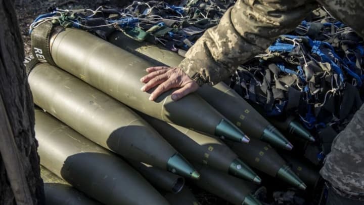 gretsiya-planiruet-peredat-ukraine-paket-tyazhelogo-vooruzheniya-i-boepripasov-na-199-millionov-yevro