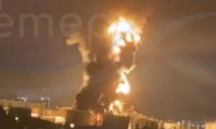 drones-attacked-an-oil-depot-in-feodosia-and-the-saki-airfield-in-crimea