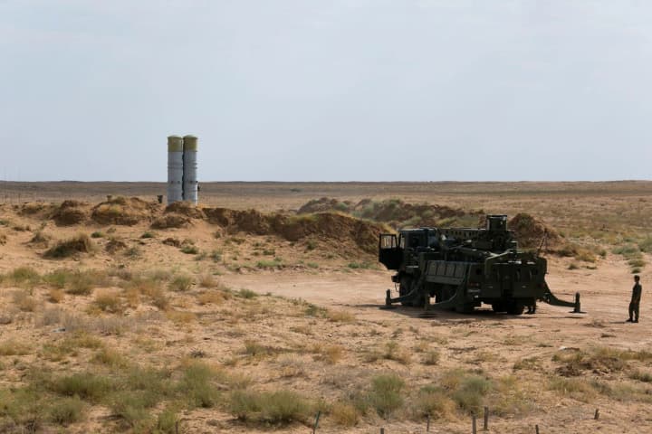 india-is-negotiating-with-russia-to-purchase-5-s-400-air-defense-systems-media