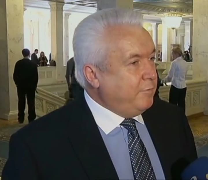 vaks-konfiskuvav-chastynu-aktyviv-eksnardepa-rehionala-volodymyra-oliinyka-na-koryst-derzhavy-miniust