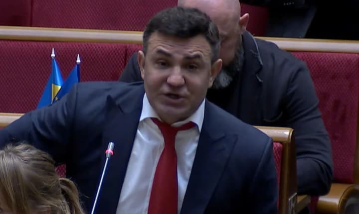 tishchenko-v-vr-predlozhil-obratitsya-v-nobelevskii-komitet-s-predlozheniem-prisudit-nobelevskuyu-premiyu-trampu