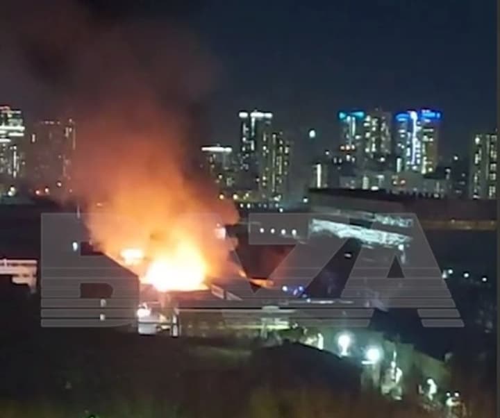a-turbine-plant-is-on-fire-in-yekaterinburg-russia-the-fire-has-covered-about-1000-square-meters
