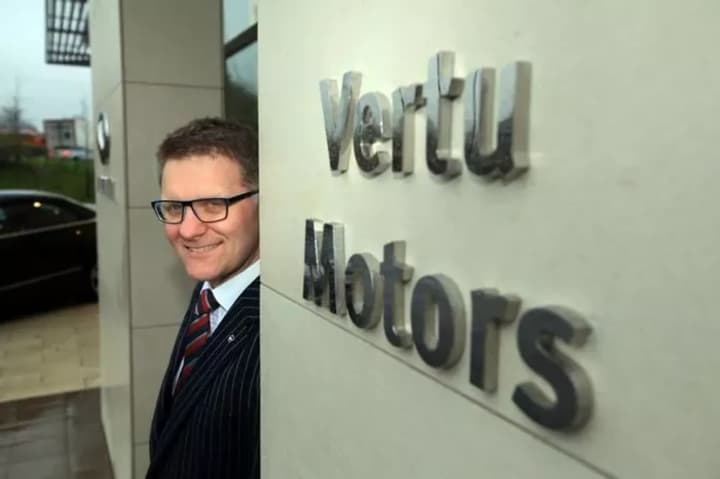 vertu-motors-prohnozuie-padinnia-prybutku-na-55-mln-funtiv-sterlinhiv-cherez-kiberataku-na-jaguar-land-rover