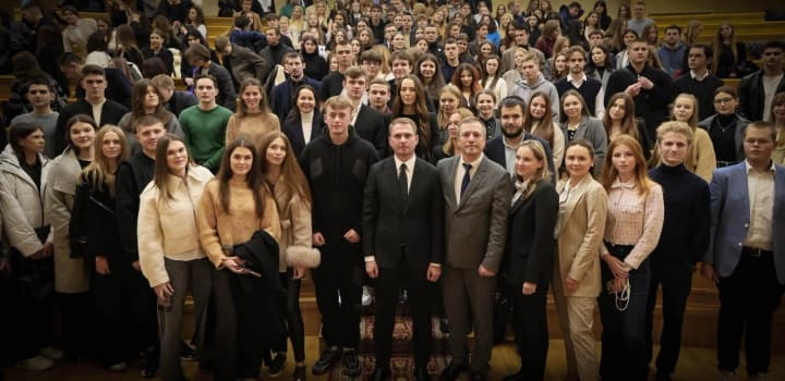 sentences-for-russian-military-personnel-and-restoration-of-trust-in-prosecutors-offices-prosecutor-general-delivered-a-lecture-to-law-faculty-students