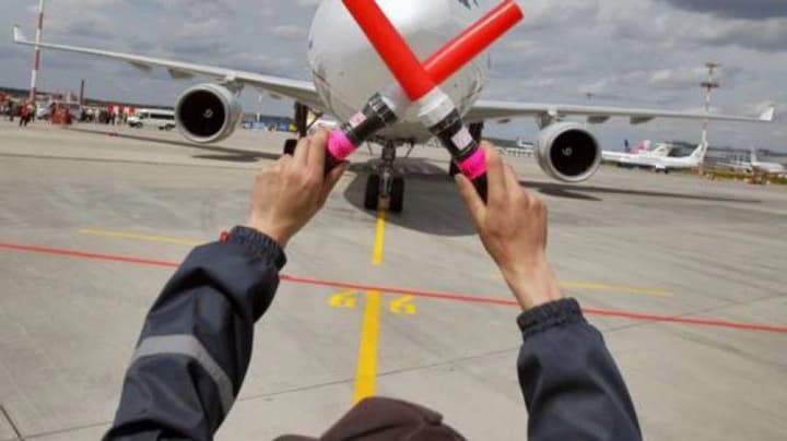 by-2030-russia-will-lose-about-half-of-its-civilian-aircraft-fleet-intelligence