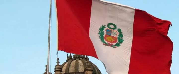 prezidentu-peru-obyavili-impichment-stranu-vremenno-vozglavil-glava-parlamenta