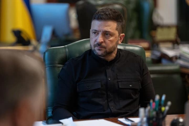 ukrainska-delehatsiia-hotuietsia-do-vizytu-v-ssha-zelenskyi-rozkryv-detali