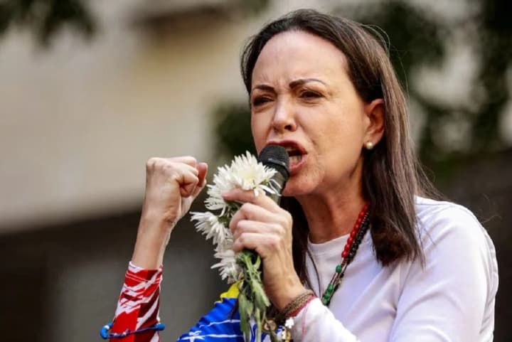 laureat-nobelevskoi-premii-mira-posvyatila-nagradu-donaldu-trampu