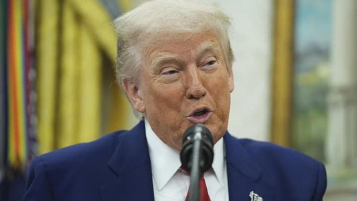 tramp-zalyshaietsia-u-vyniatkovomu-stani-zdorovia-zmi