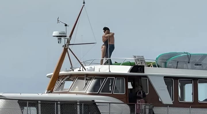 keti-perri-ta-dzhastin-triudo-pidtverdyly-roman-prystrasnymy-potsilunkamy-na-yakhti