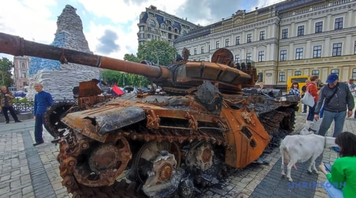 russia-is-in-an-armored-crisis-but-is-preparing-for-war-against-nato-by-building-up-armored-vehicles-polish-media