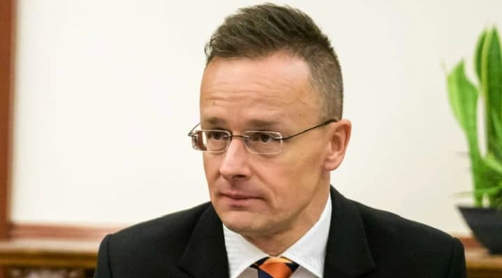 hungarian-foreign-minister-complains-about-eu-energy-coercion-at-moscow-conference