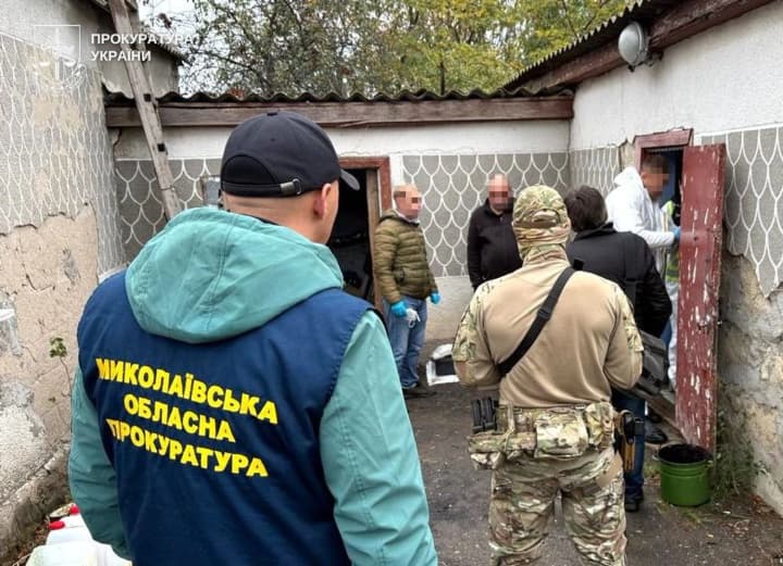 ponad-18-kh-psykhotropiv-na-11-milioniv-hryven-prokuratura-vykryla-narkohrupy-u-trokh-rehionakh-ukrainy