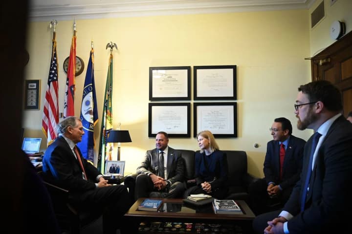 current-sanctions-are-not-enough-to-break-the-back-of-the-russian-economy-trump-is-ready-for-action-congressman-at-a-meeting-with-the-ukrainian-delegation