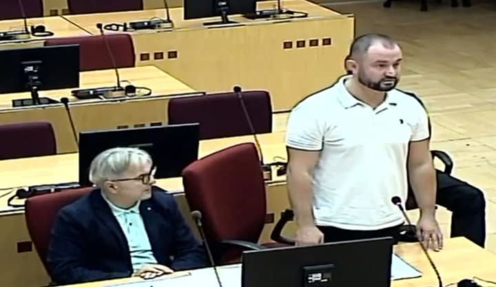 u-bosnii-vidpustyly-z-pid-varty-naimantsia-yakyi-voiuvav-proty-ukrainy-ta-vtratyv-nohu