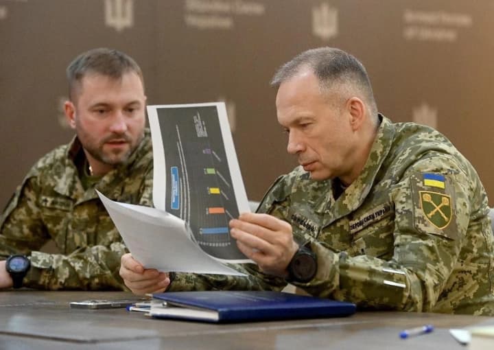 syrskyi-zustrivsia-iz-kapelanamy-predstavleno-doktrynu-zadovolennia-dukhovno-relihiinykh-potreb-viiskovosluzhbovtsiv